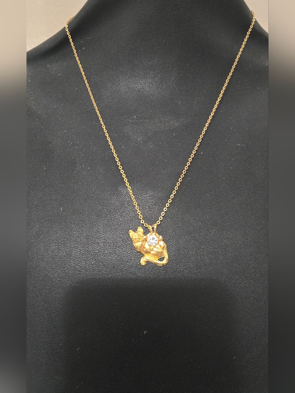Vintage Lind. 14kt GE Cat with Rhinestone
